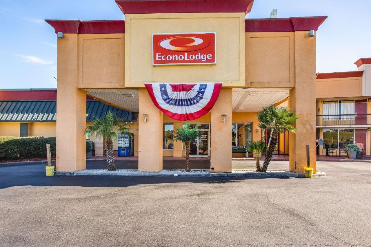 Econo Lodge Choice Hotels I 95 Savannah Gateway 24 Hour Fitness Center On Site Guest Laundry On Site Perkins Restaurant Georgetown Екстериор снимка