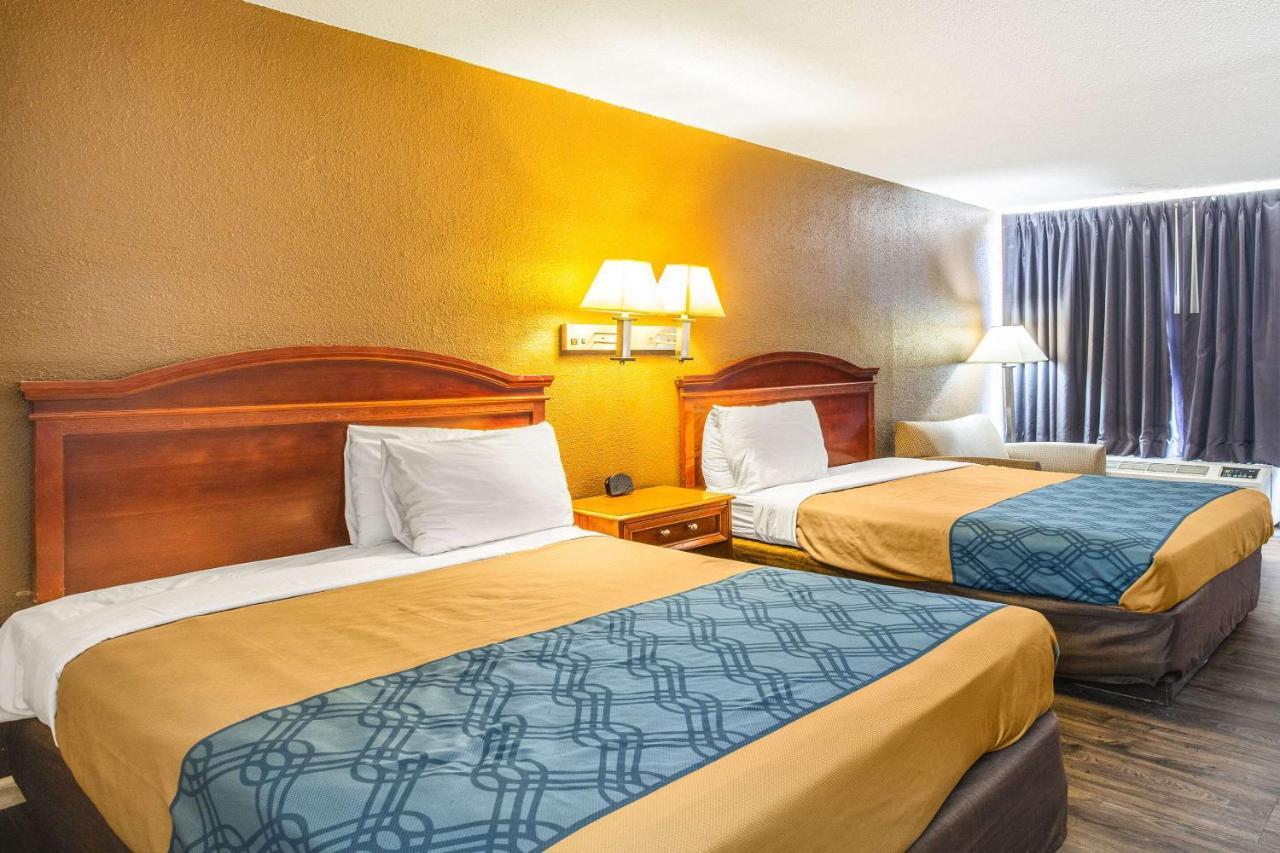 Econo Lodge Choice Hotels I 95 Savannah Gateway 24 Hour Fitness Center On Site Guest Laundry On Site Perkins Restaurant Georgetown Екстериор снимка