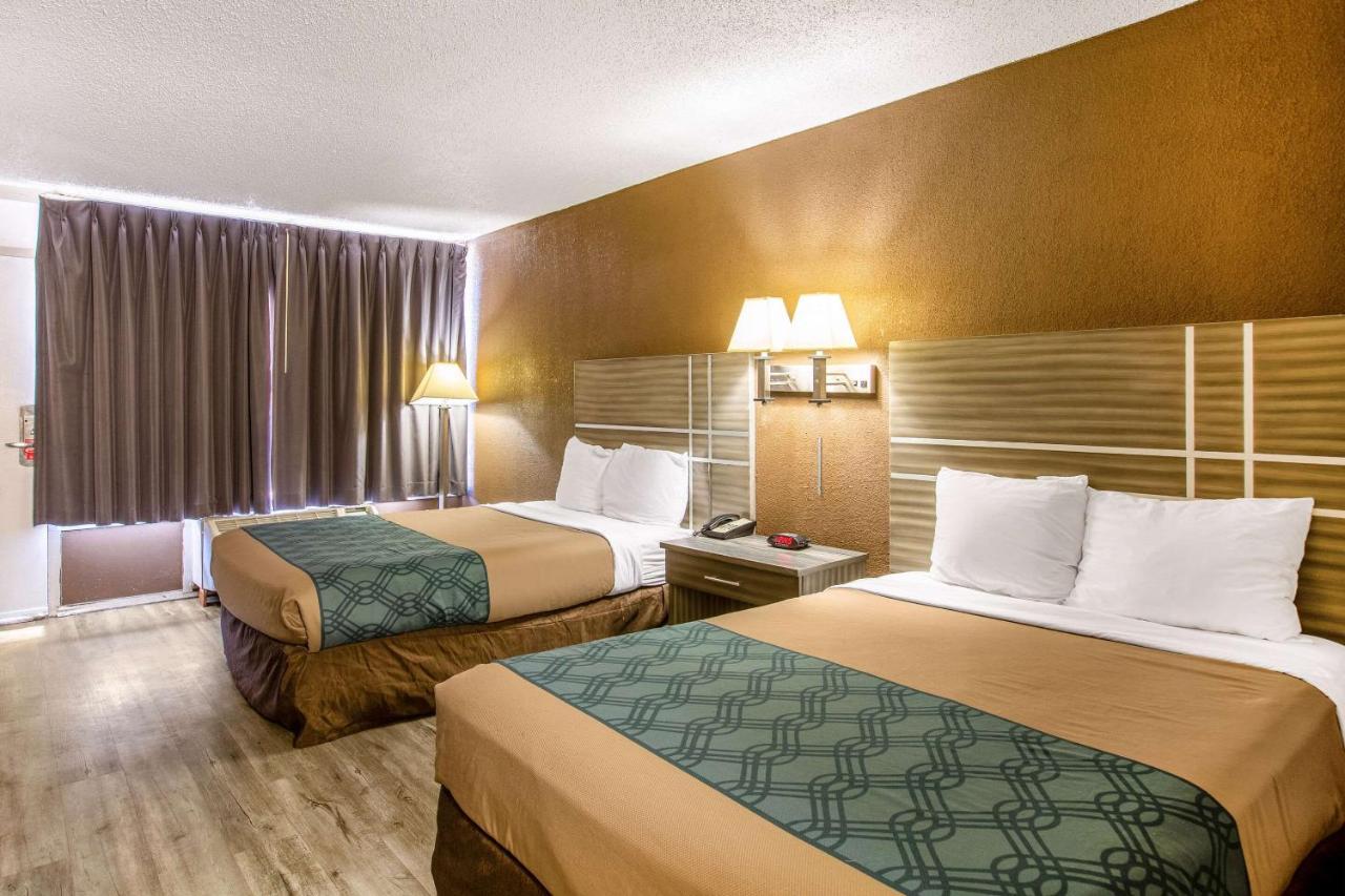 Econo Lodge Choice Hotels I 95 Savannah Gateway 24 Hour Fitness Center On Site Guest Laundry On Site Perkins Restaurant Georgetown Екстериор снимка