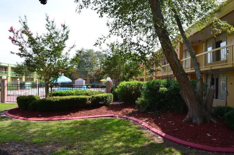 Econo Lodge Choice Hotels I 95 Savannah Gateway 24 Hour Fitness Center On Site Guest Laundry On Site Perkins Restaurant Georgetown Екстериор снимка